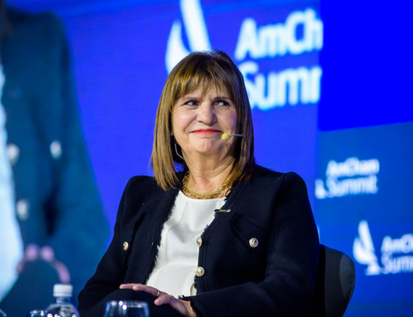 BULLRICH: “OMISIÓN ÉTICA”